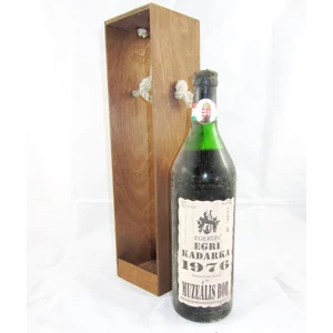 1976 Egri Kadarka - WineWorld Borbolt