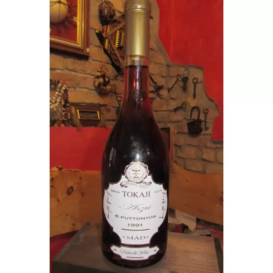 1991 Tokaji Aszú 6 puttonyos Monyók Pincészet - WineWorld Borbolt