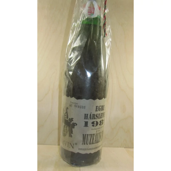 1975 Egri Leányka - WineWorld Borbolt