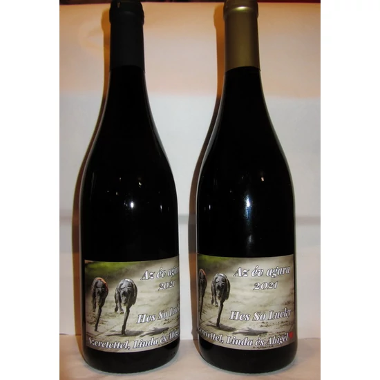 Boros egyedi papírcímke különleges alkalmakra - fotóval - WineWorld Borbolt