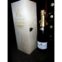 Kép 1/4 - Gravírozott pezsgős csatos fadoboz - WineWorld Borbolt